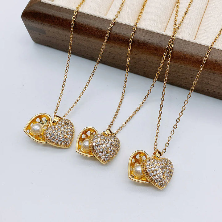 Anamorela Nude Luxe Love Pearl Necklace