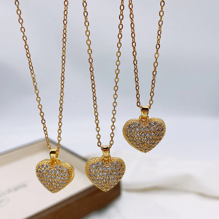 Anamorela Nude Luxe Love Pearl Necklace