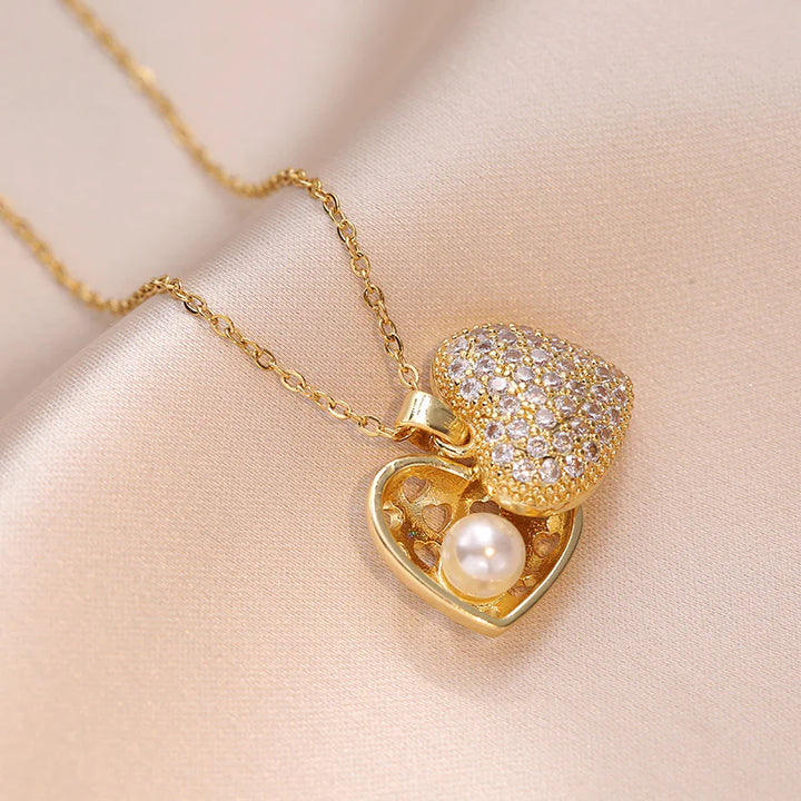 Anamorela Nude Luxe Love Pearl Necklace